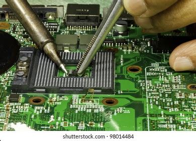 Electronic Circuit Board Repair 的图像结果