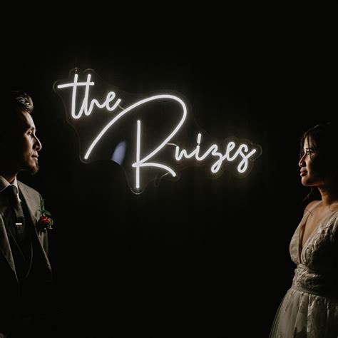 How to Hang a Neon Sign at Wedding – Nightglow Studio