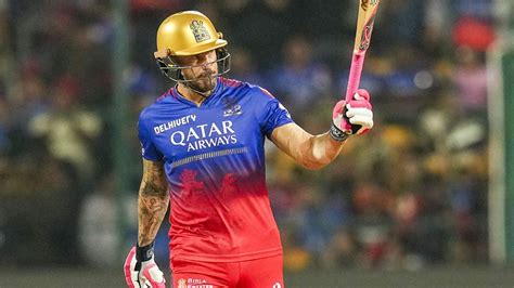 IPL 2025: Faf du Plessis Smashes 27-Ball Fifty as Dominant DC Crush SRH ...