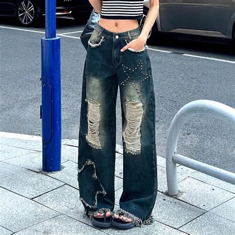 Star rivet pattern raw hem jeans – Uncut-Trends