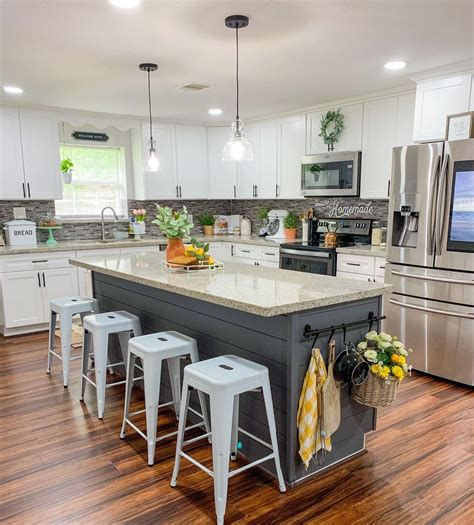 30 Beautiful Shiplap Kitchen Island Ideas For Farmhouse Elegance