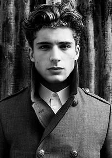 How To Style Thick Wavy Hair Guys by 10 Thick Wavy Hairstyles For The Best Mens How To Style Thick Wavy Hair Guys