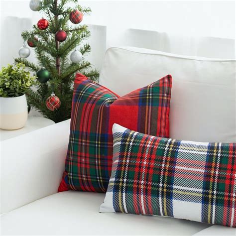 Pin by Bambi Pantanosas on Christmas Plaid | Christmas throw pillows ...