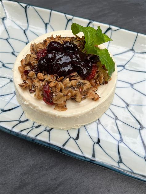 Panna Cotta with Vanilla Bean – Benedicto Kitchen