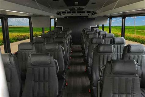 2 Train Shuttle Bus Service 的图像结果