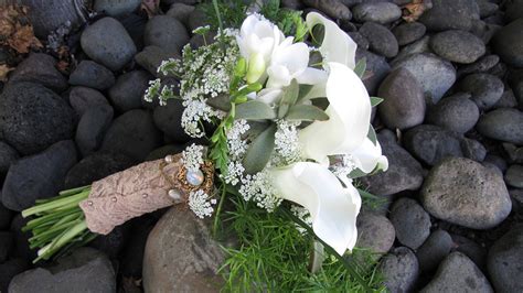 Photo Bouquets White Callas Freesia Flowers 1920x1080