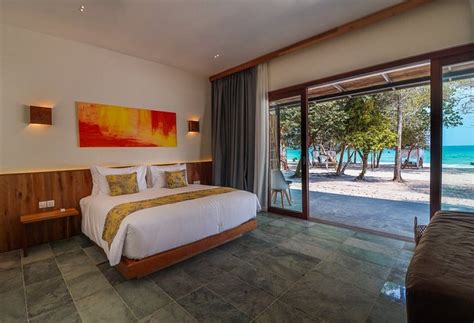 ISLAND CENTER POINT (Cambodia/Koh Rong Samloem) - Resort Reviews ...