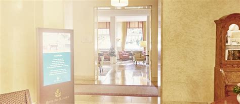 Conveyor dishwashers for hotels | Winterhalter