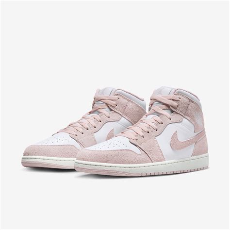 Air Jordan 1 Mid "White/Soft Pink" FN5215-161 | Nice Kicks