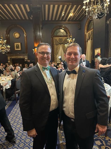 Mike Fish And Chicken