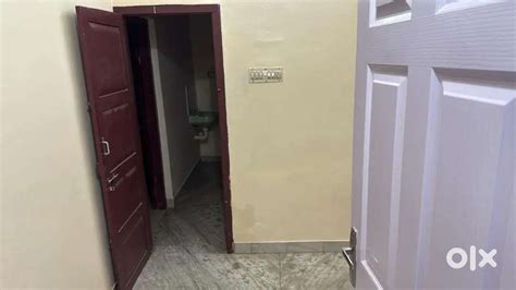Fully furnished 2bhk with 3 bathroom for rent near changampuzha park ...