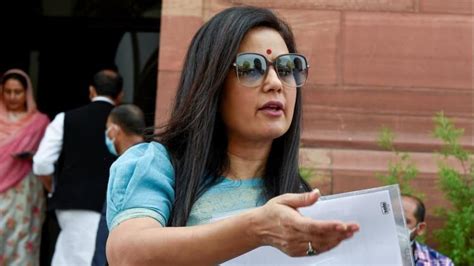 Leaflets Against Mahua Maitra: নদিয়ায় ছড়িয়ে পড়ল মহুয়া-বিরোধী ...