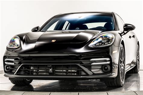 2022 Porsche Panamera S