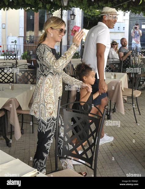 Ellen Pompeo with her husband Chris Ivery and their daughter Stella ...