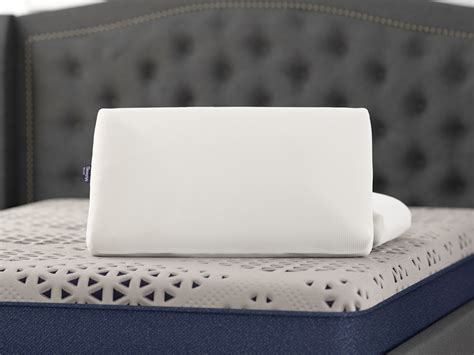 Bed Pillows | Mattress Firm