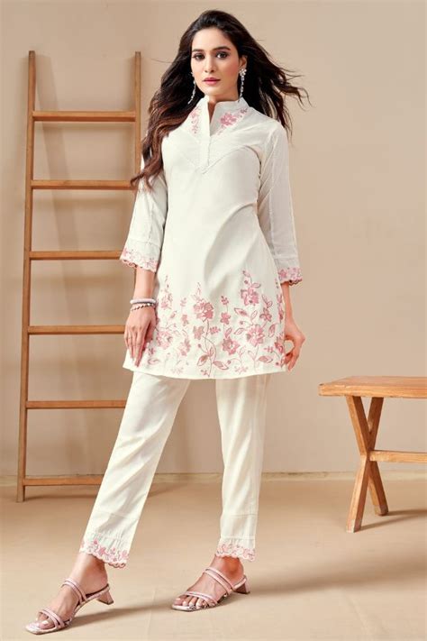 White & Pink Embroidery Co-ord Set – Navvi.in