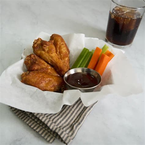 Tyson® Fully Cooked Oven Roasted Bone-In Chicken Wing Sections, Jumbo