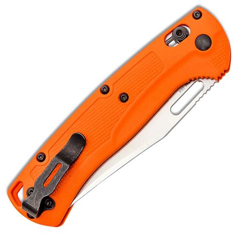 Benchmade Bugout Axis Lock Blue Handle Satin Blade 535 | American Edge ...