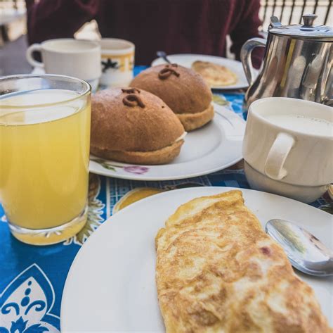 HOSTAL WHIPALA (Quito) - Inn Reviews, Photos, Rate Comparison - Tripadvisor