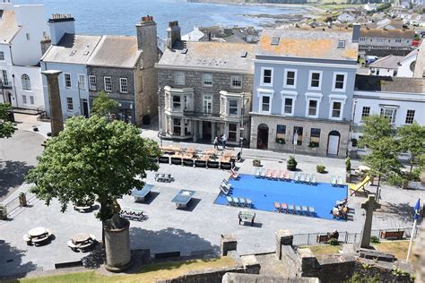 THE GEORGE (Castletown) - Guesthouse Reviews, Photos, Rate Comparison ...