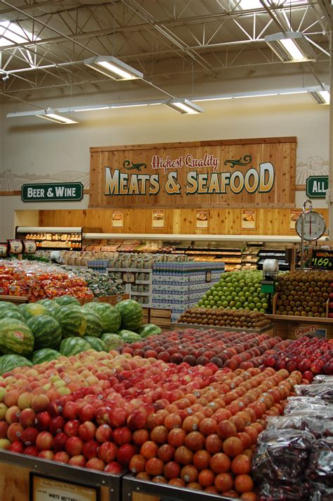 AZ Local: Sprouts Farmers Market Opens in Ahwatukee! - ManagedMoms.com