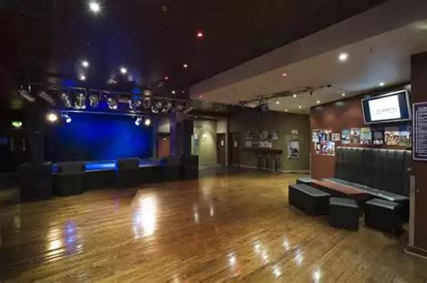 O2 Islington London 的图像结果