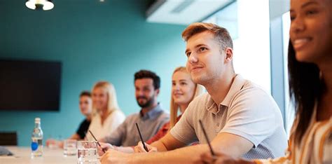 Entry Level Jobs Examples 的图像结果