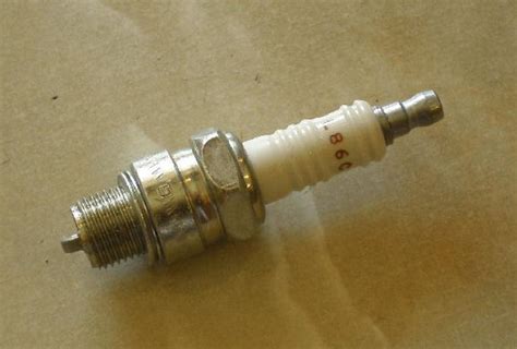 Spark Plug Champion L86C - 14mm | BRITISH Only Austria Fahrzeughandel GmbH