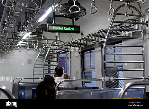 Local Train Inside 的图像结果