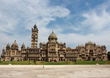 Corporate Employee Transportation Services | Corporate Shuttle & Cabs ...