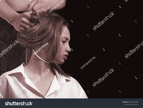 Strangling Wire 的图像结果