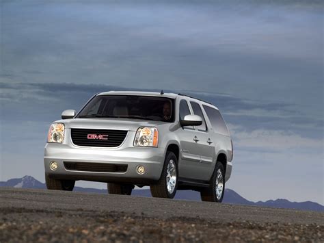 GMC Yukon XL Specs, Performance & Photos - 2008, 2009, 2010, 2011, 2012, 2013 - autoevolution