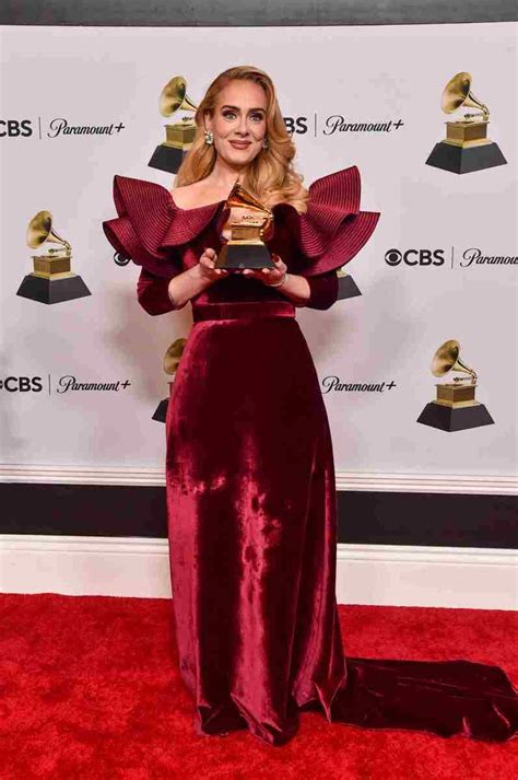 Grammy 2023: confira os looks usados pelos famosos na premiação