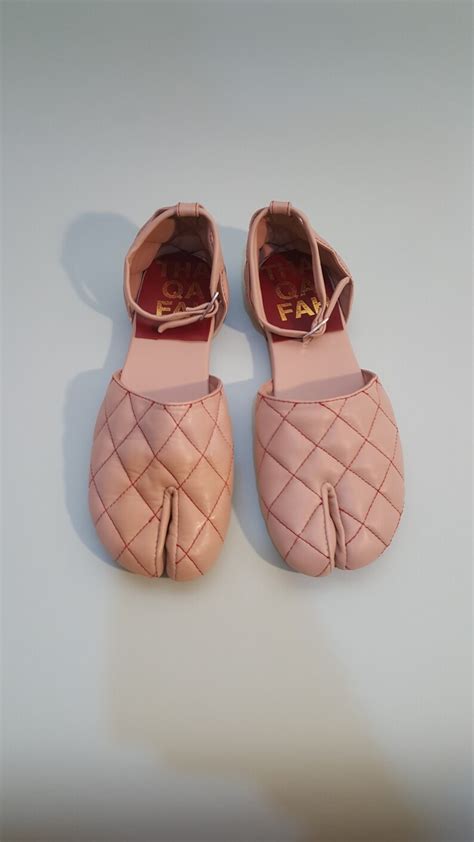 Buy Tabi Ballet Flats, Quilted Tabi Flats Thaqafah Online in India - Etsy