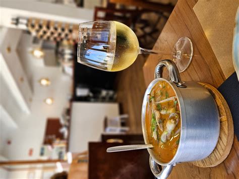 TABERNA NOBE, Aveiro - Largo do Farol nr 9 RC/Esq. - Restaurant Reviews ...