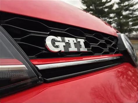 2018 Volkswagen GTI: 85 Exterior Photos | U.S. News