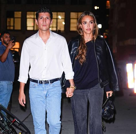 Cash Warren Shares Subtle PDA With New Mystery Woman Amid Divorce