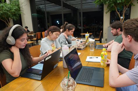 Class registration made easy: Baylor adviser’s guide to success - The ...