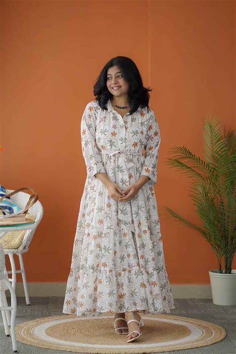 Sol Ivory Collared Georgette Tier Dress – Ruffleberry