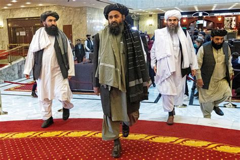 BBC: Taliban-ledere råbte ad hinanden ved regeringsmøde | BT Udland ...