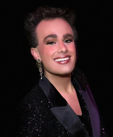 Seth Robichaux performs Las Vegas Total Wellness Expo 5.26.24, Ahern ...