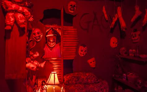 Jeffrey Dahmer Fridge Contents