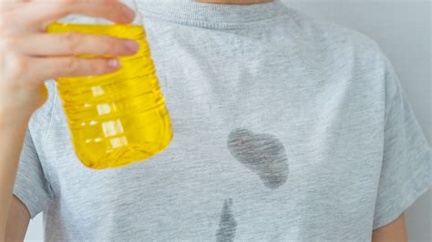 How I remove grease stains from clothing using just two household ...