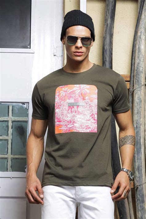Buy Modern Green Printed T-Shirt for Men Online India