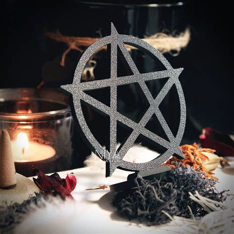 PENTAGRAM 3D Printed Altar Decor - Black | Witchcraft, Wiccan Decor ...