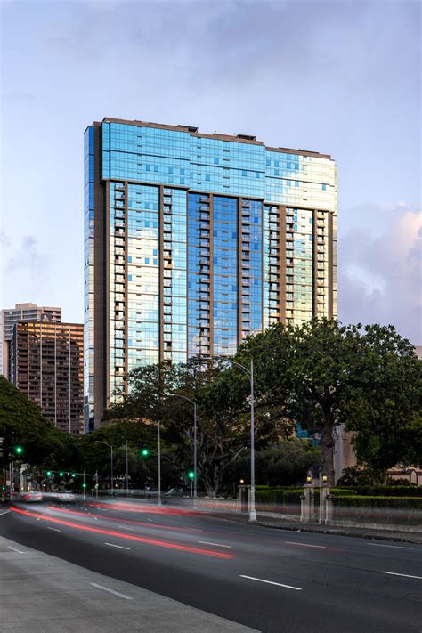 Commercial Building Images 的图像结果