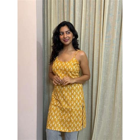 Yellow Sleeveless Cotton Short Kurti – YOUNIK