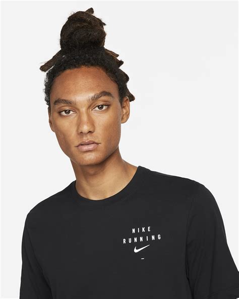 Nike Dri-FIT Run Division Men's Running T-Shirt. Nike IN