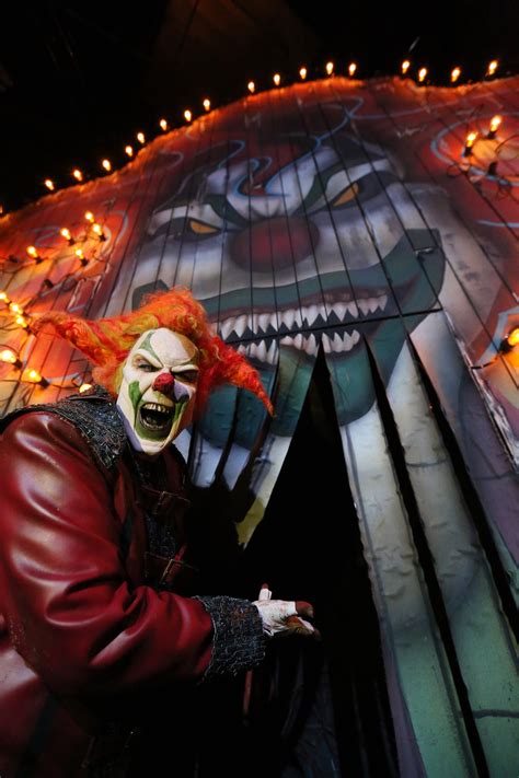 Pictures: Jack the Clown at Halloween Horror Nights – Orlando Sentinel