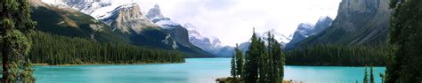 Canadian Rockies Tourism: All You Need to Know Before You Go (2024)